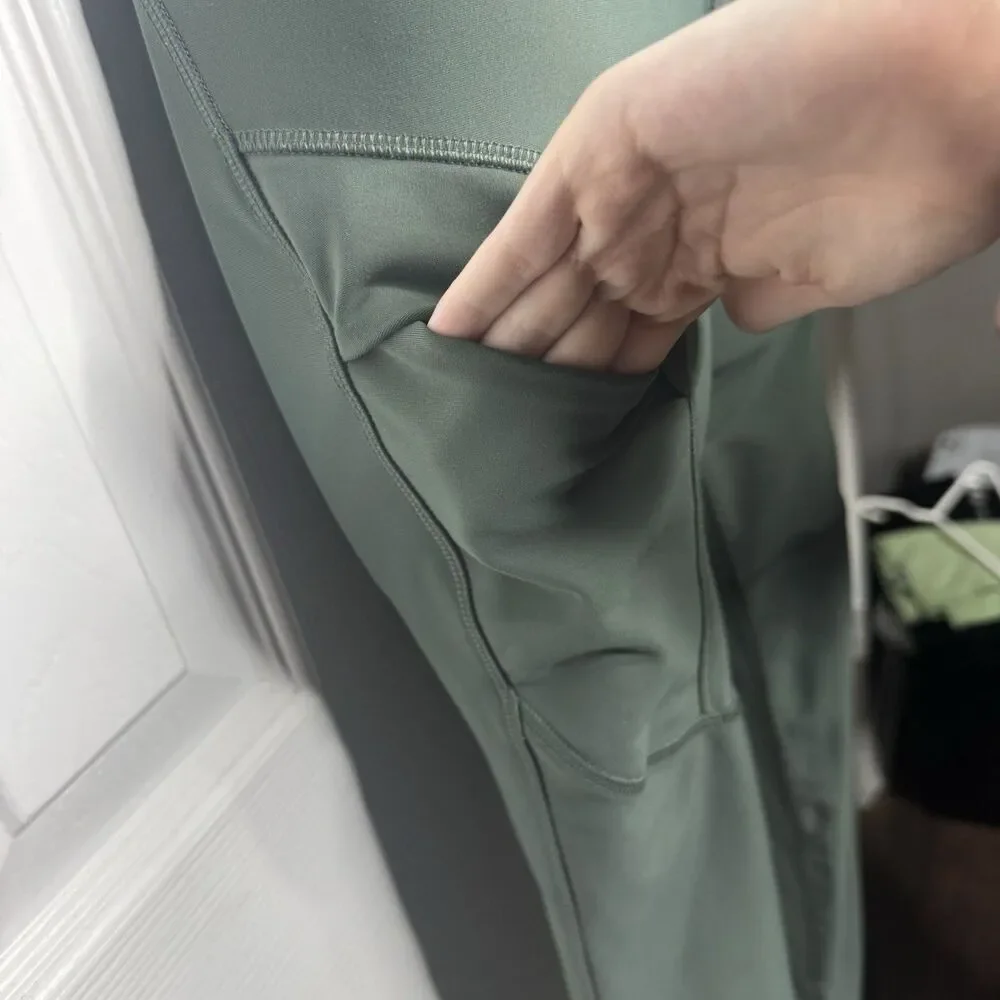 Old Navy Active Elevate Leggings Green Size Small Cropped Hi Rise Athletic EUC